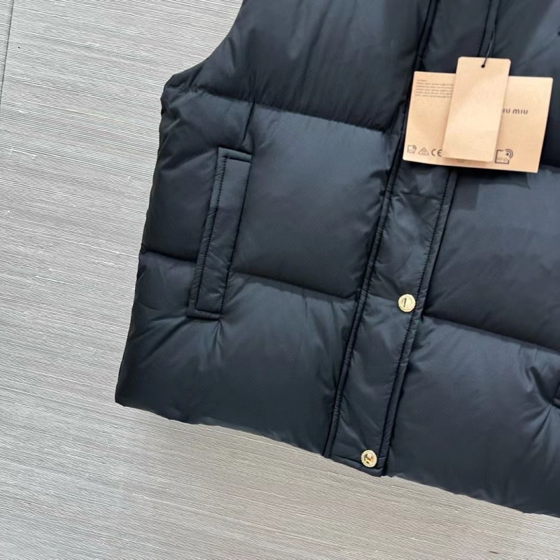 Miu Miu Gilet